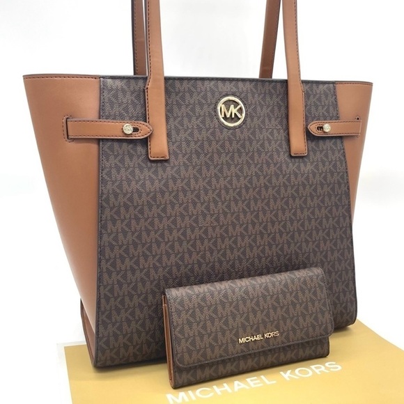 Michael Kors Carmen Large Tote Bag& Trifold Wallet Brown - Picture 1 of 13